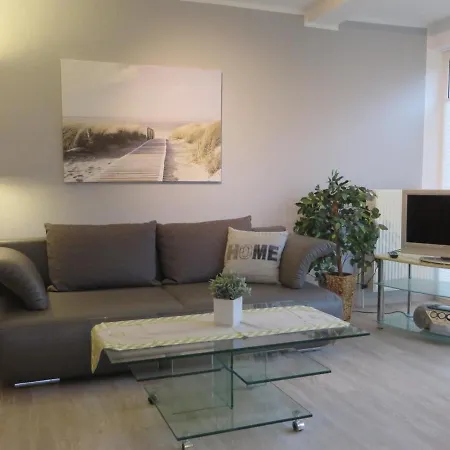 Reriker Strasse Апартаменты *