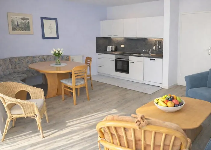 Apartment Reriker Straße *